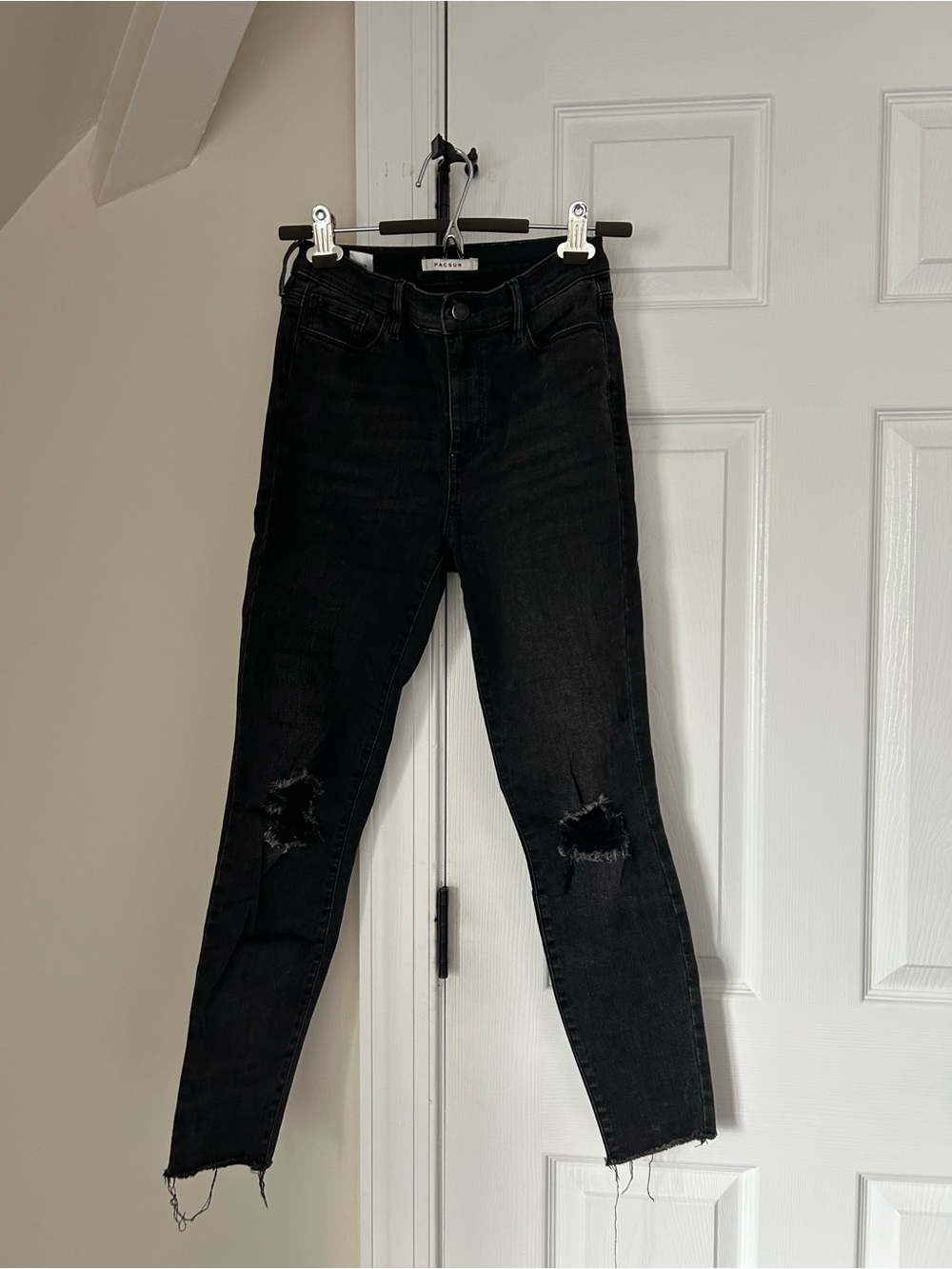 PacSun Black Distressed High-Rise Skinny Jeans